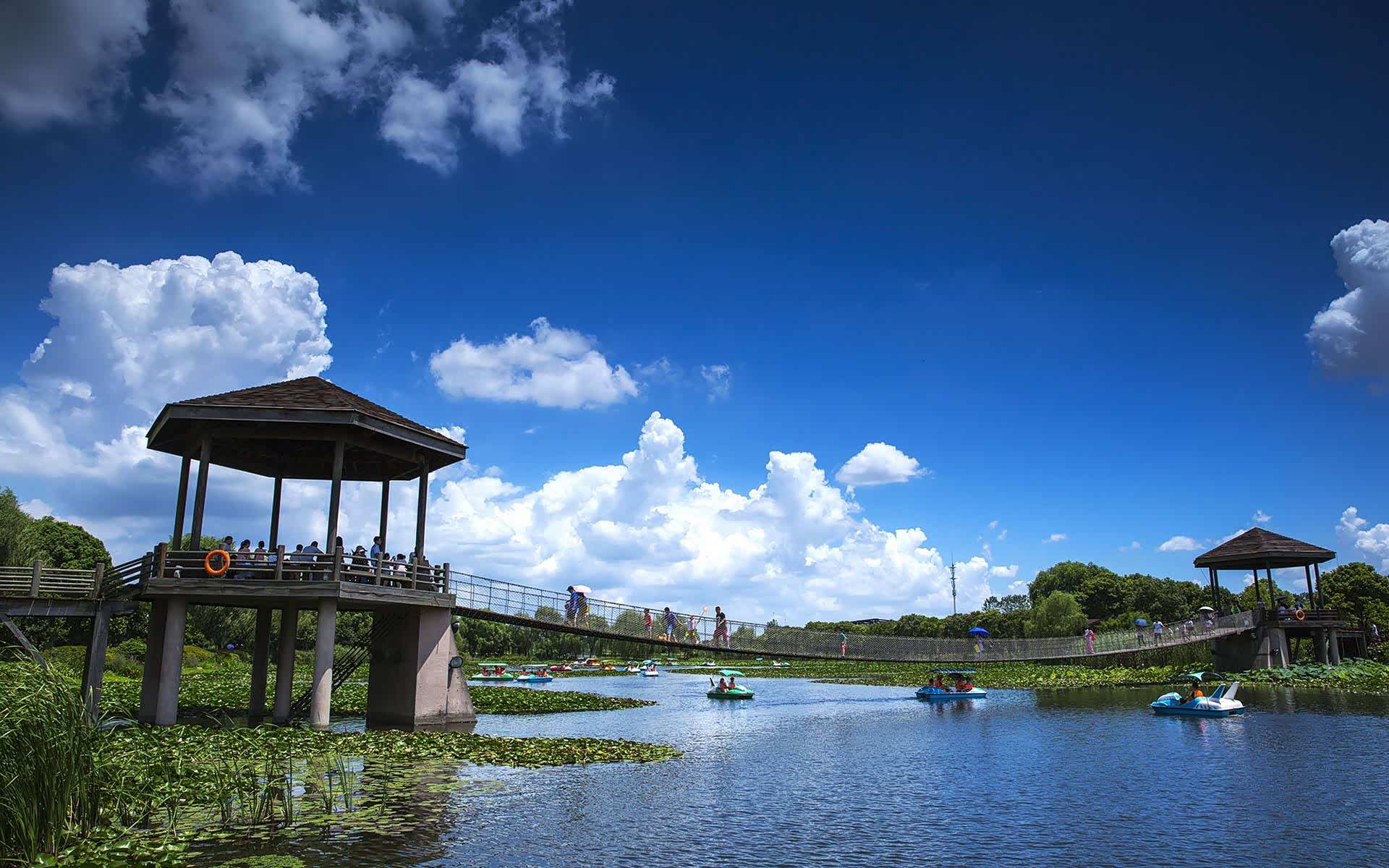 为了欣赏沿途的风景,也是为了追寻我们走过的每一步