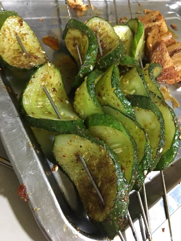 直播我吃过最好吃过的烧烤!之黄瓜