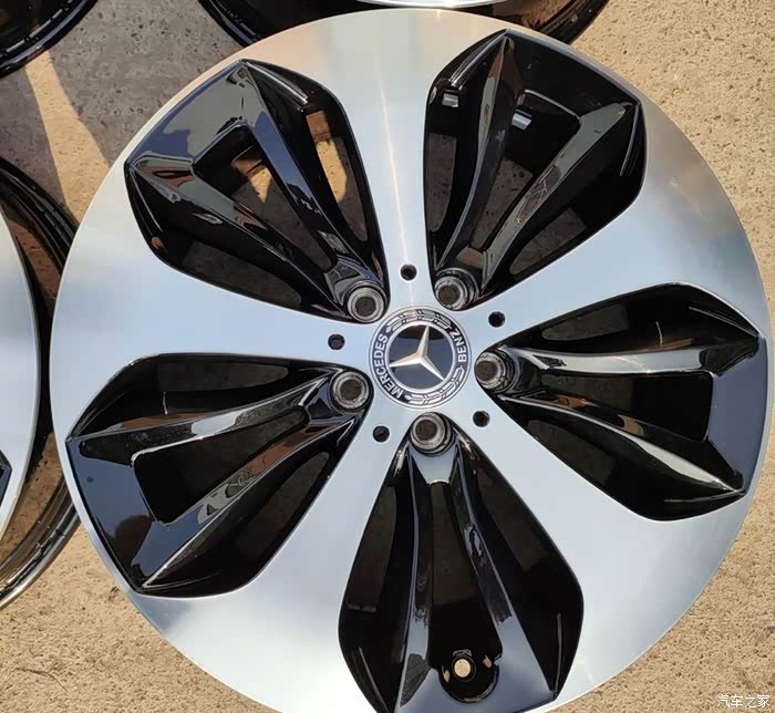 glb时尚200花瓣轮毂出售