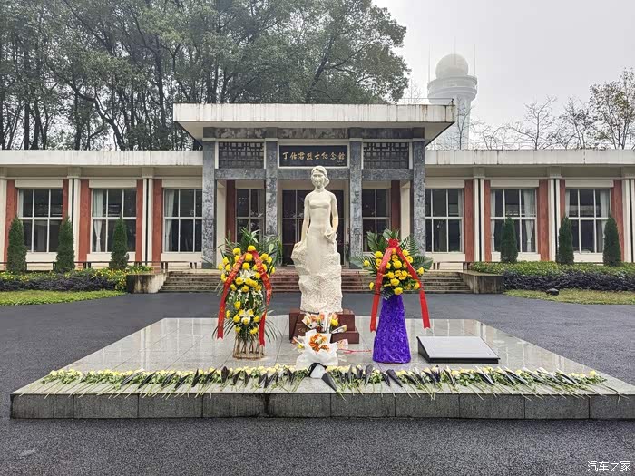 缅怀烈士,独驾cs75plus,游丁佑君纪念馆.