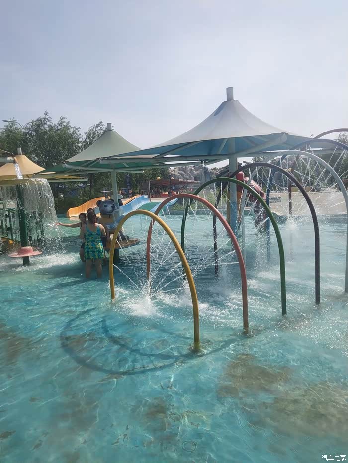 炎炎夏日祥龙欢乐水世界走起