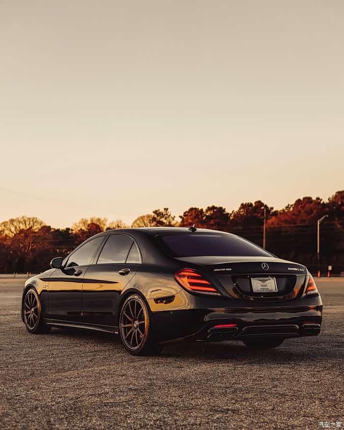 梅赛德斯奔驰s63 773大马力