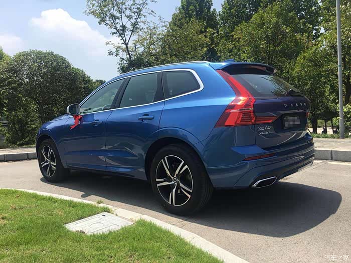 沃尔沃xc60致远运动版蓝色加装宝华贴漆面膜提车及用车分享
