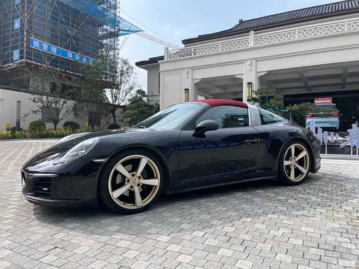 保时捷911targa4s