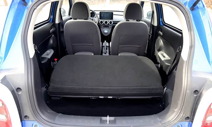 欧拉r1小电动大空间