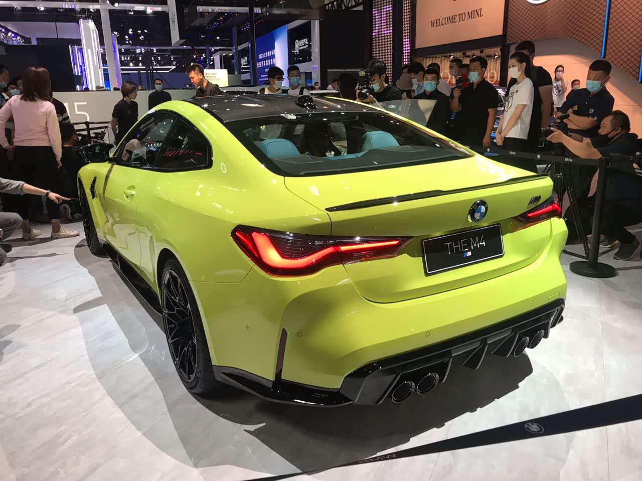 全新宝马m4大鼻孔设计更加硬核