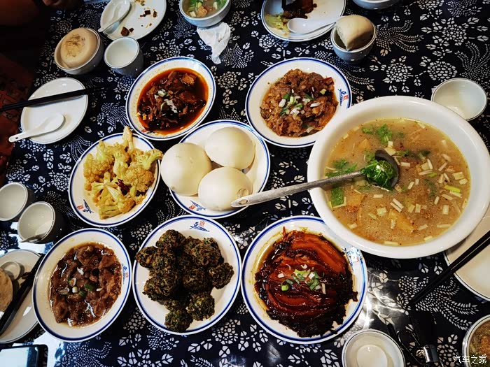 京车会洛阳的八大碗感觉没有定州的好吃