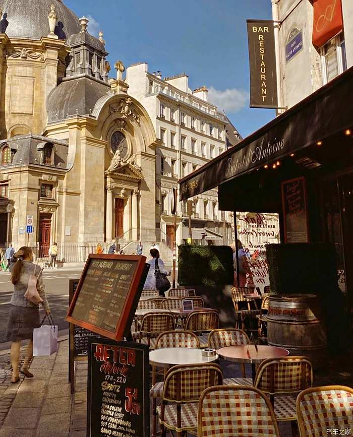 惬意的巴黎街头到处都是浪漫的味道