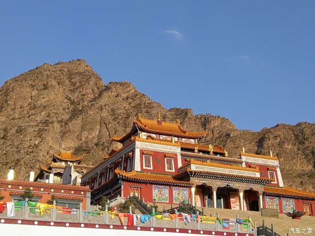 我的秀场第二趴贺兰山北寺景区