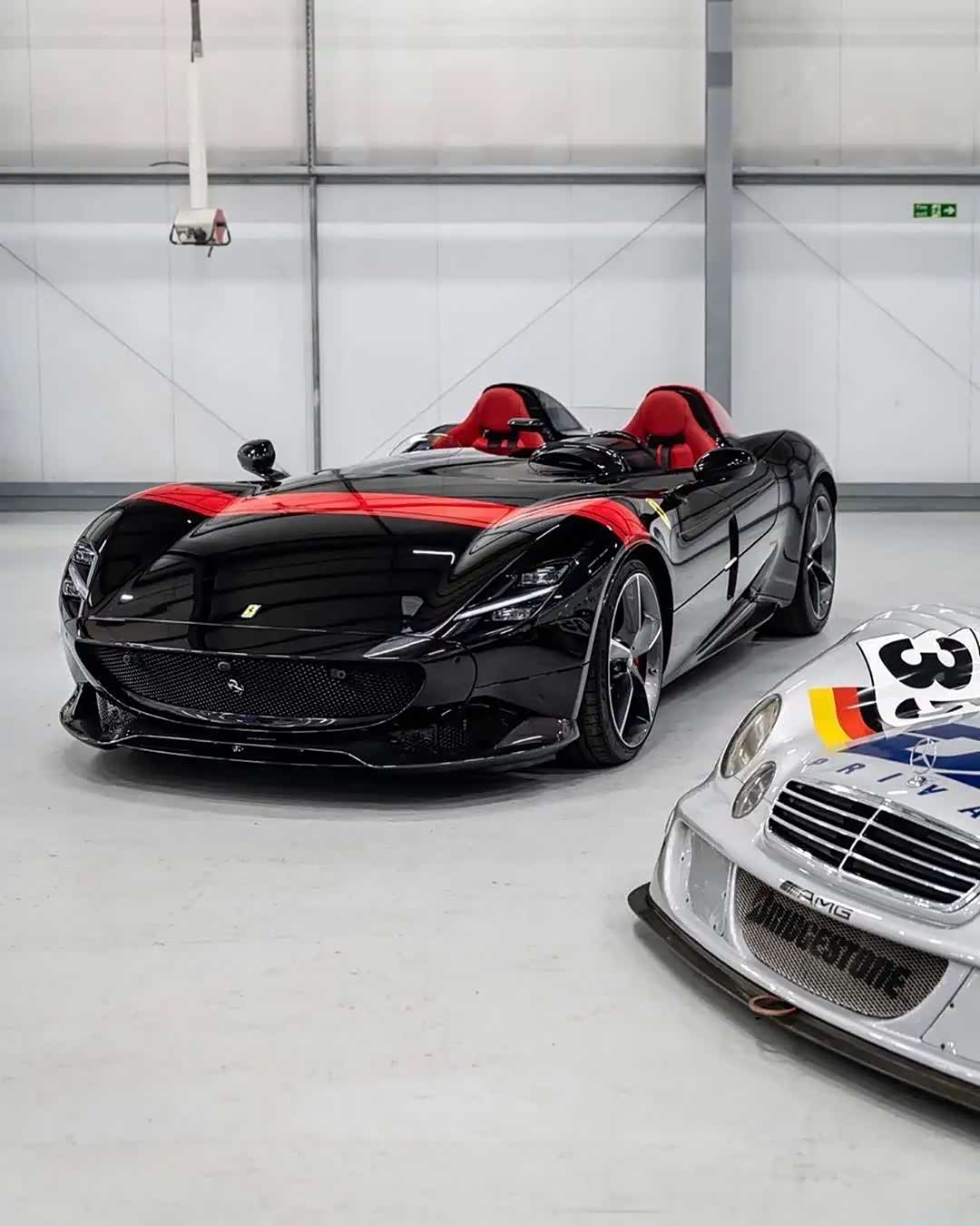 【图】经典黑红搭配的法拉利属实有排面_monza sp2论坛_汽车之家论坛