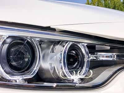 问我给老款4系尾灯卤素灯泡换led灯泡型号  就在这里统说  方便你我他