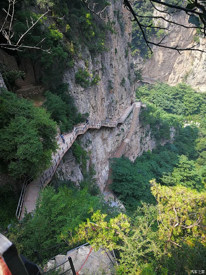和小六去云丘山旅游风景区