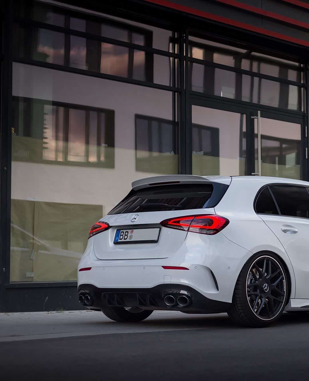mercedes amg a45s4matic_奔驰amg论坛_手机汽车之家