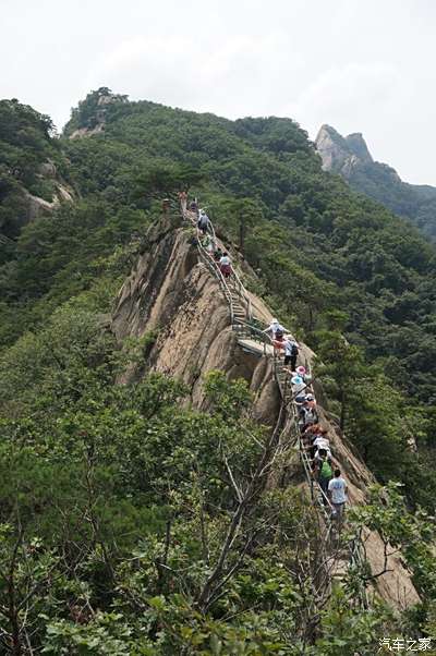 凤凰山小牛背图片