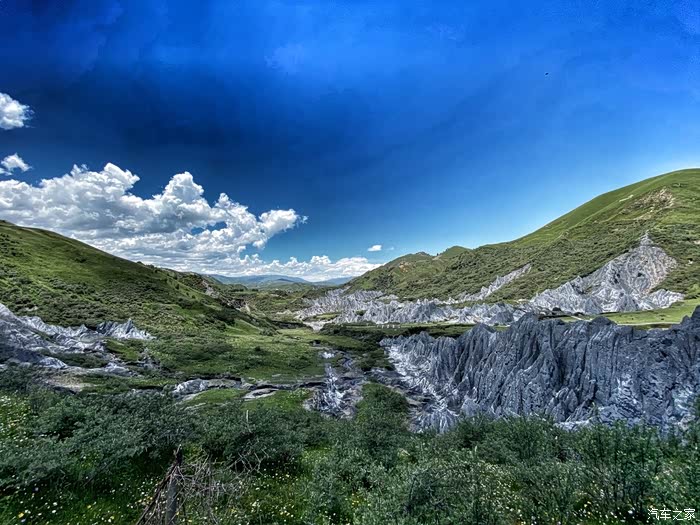 跑山康定墨石公园