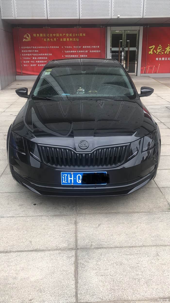 【图】金标黑武士再度进化,彻底黑化._明锐论坛_汽车之家论坛