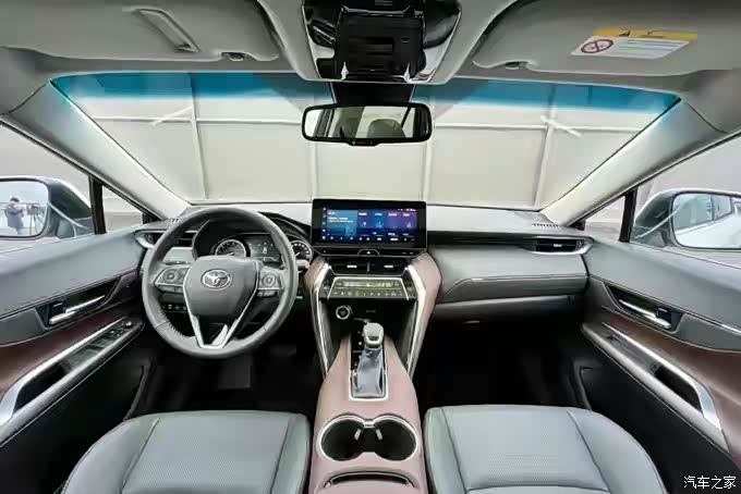 凌放harrier的内饰之美