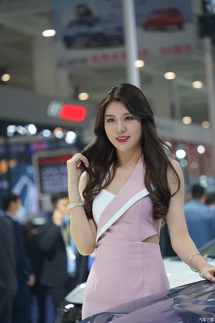 告别202155香车美女