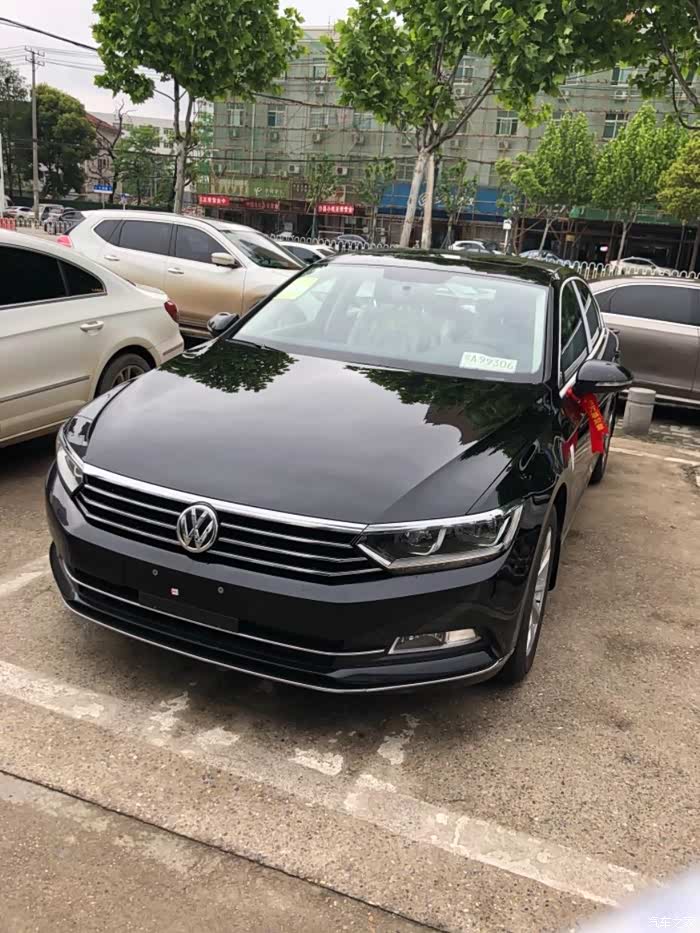 大众迈腾330领先版