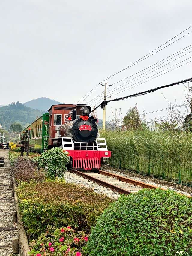 告别2021彭州湔江河谷旅游小火车