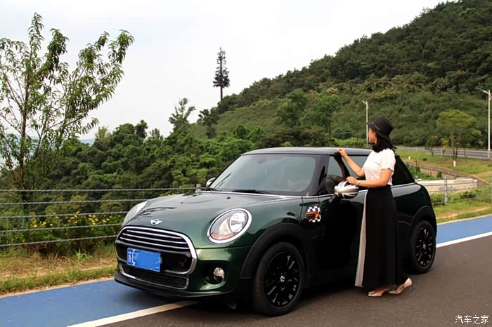 当牛津绿遇上太湖蓝—mini cooper女车主路拍