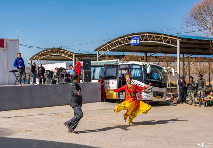 于田县喀尔克乡巴扎