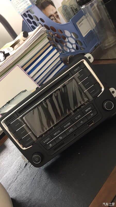 帕萨特领驭的cd机小伊能用吗