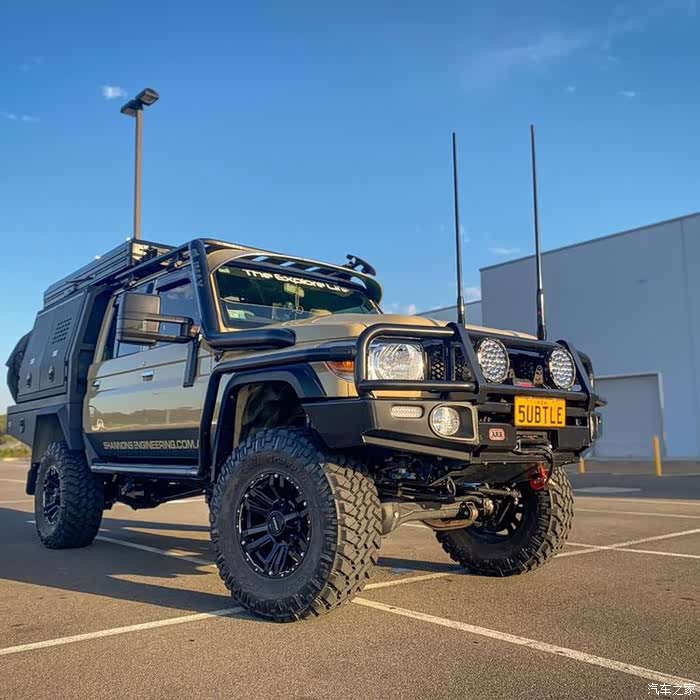 丰田陆地巡洋舰改装集锦一组,7系车族,绝对可以称上一代神车