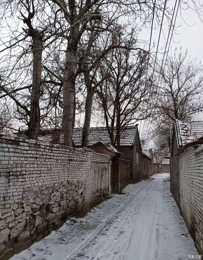 双旦走进雪后的乡村感受一番不一样的乡土气息