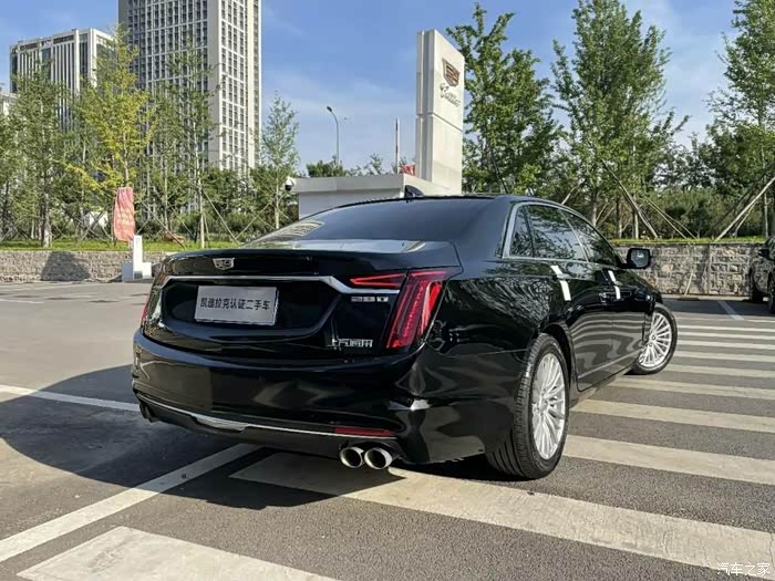 出手2019年精英型凯迪拉克ct6一台