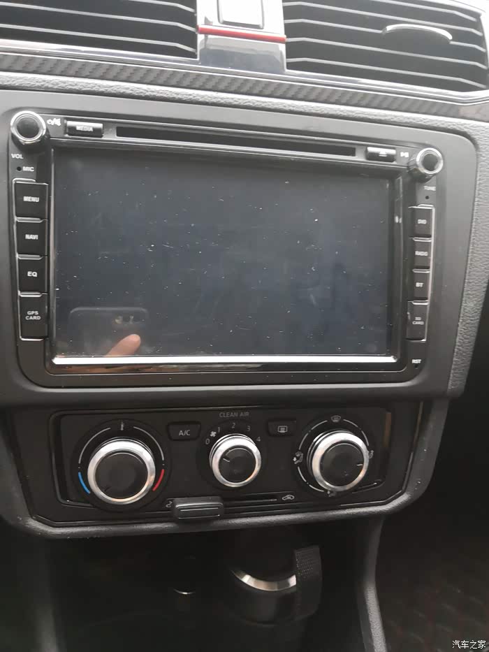 改装桑塔纳中控大屏