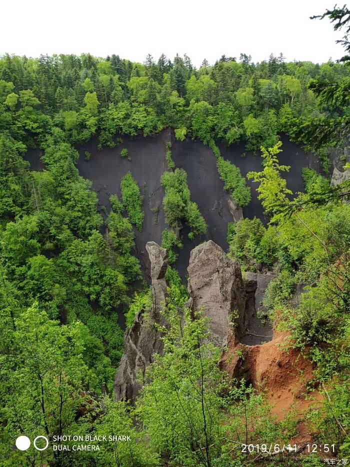 风景优美小峡谷