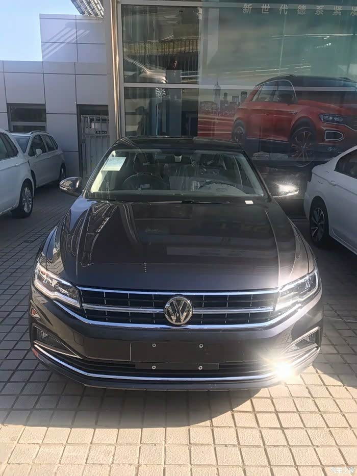 【图】哪位朋友有19款款魔力灰实车图?_宝来论坛_汽车之家论坛