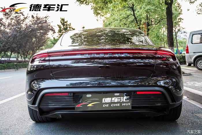 【图】保时捷taycan冰川蓝尾灯升级_taycan论坛_汽车之家论坛