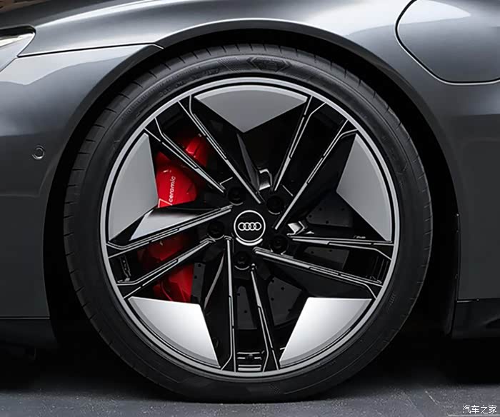 奥迪rsetrongt预售148万元