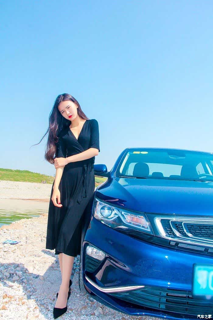 媳妇当车模绝密美女大片慎入星辰大海碧海蓝天