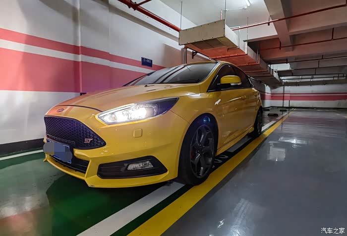 个人出一台17款热血橙福克斯st素车