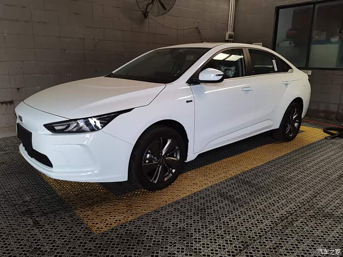 【图】几何a的外观其实挺耐看的_吉利几何a论坛_汽车之家论坛