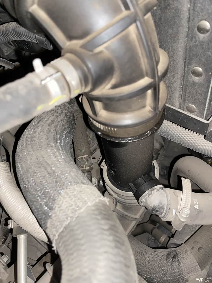 涡轮增压器里渗油了