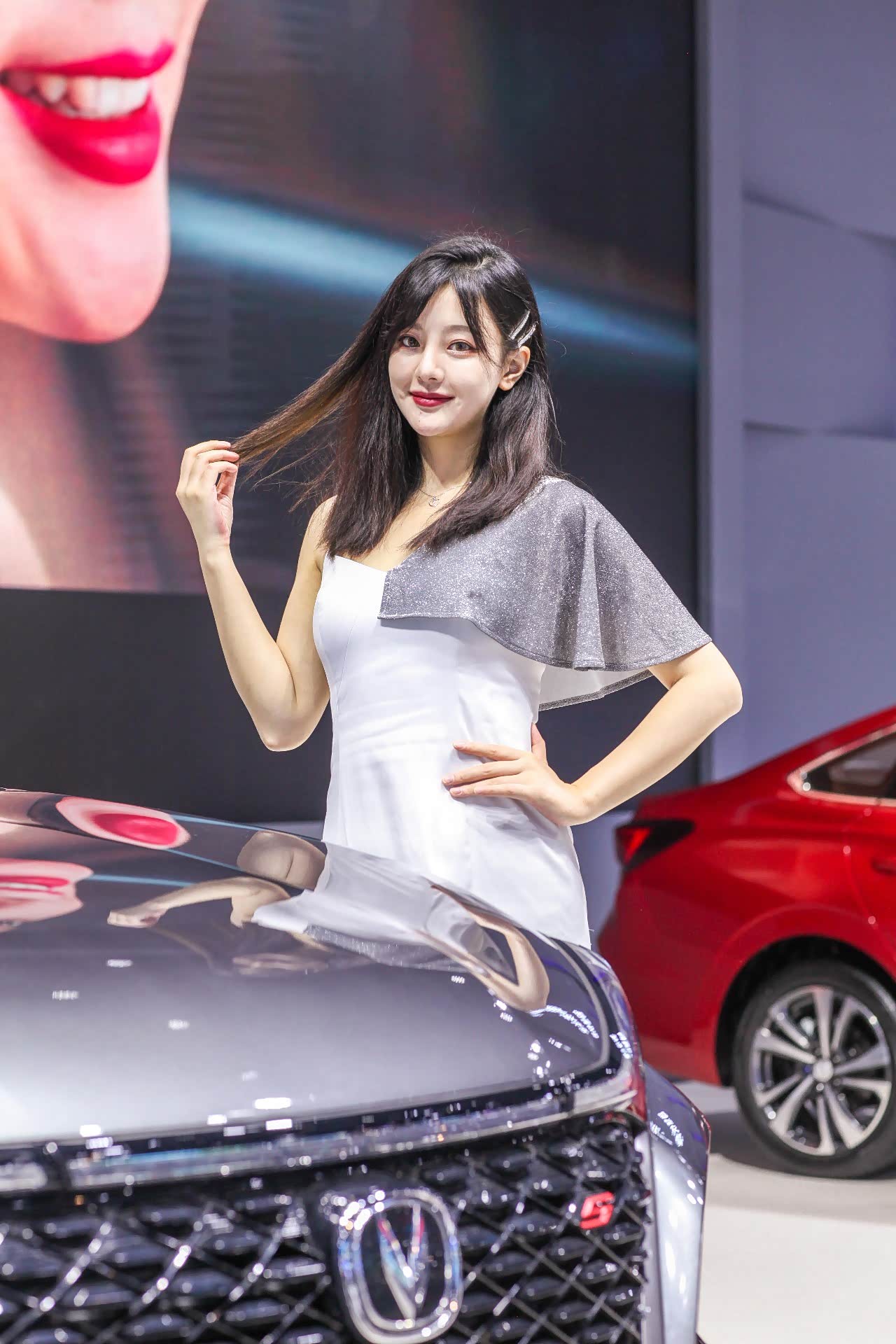 成都车展,都来看看美女也不错