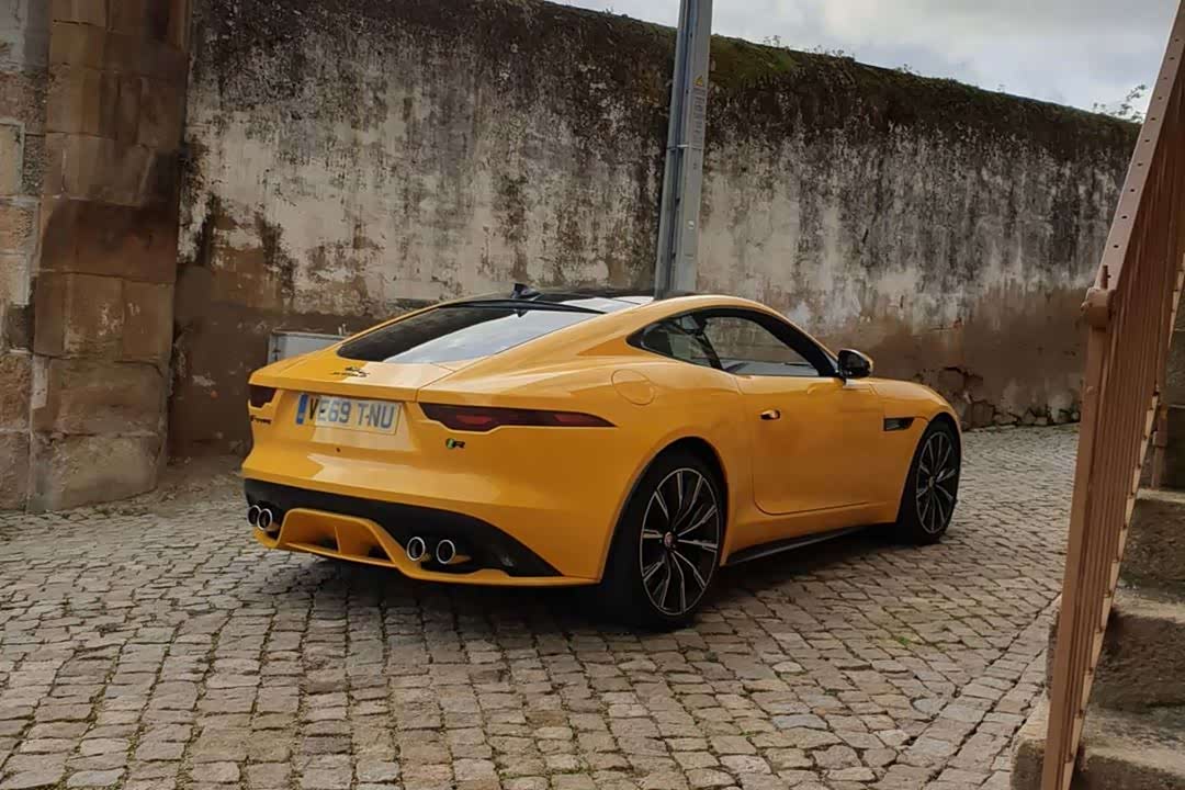 新款捷豹f-type r海外实车,低调奢华有内涵.