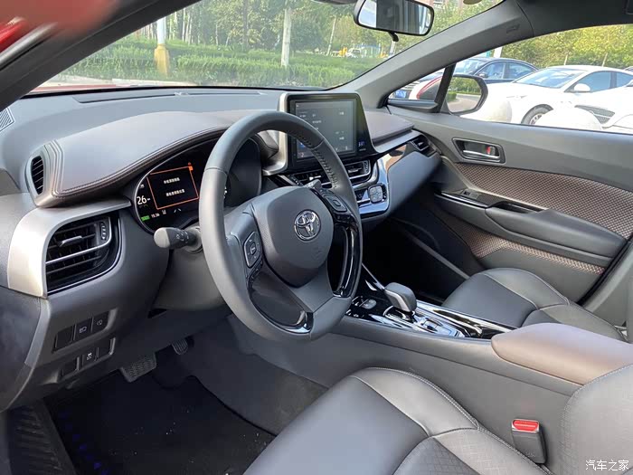 【图】实力派c-hr ev,让驾驶更加轻松自如_丰田c-hr ev论坛_汽车之家
