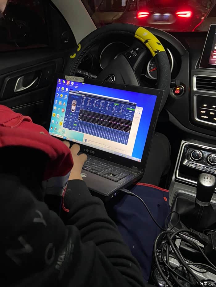 奔腾x40改装音响漫步者套装