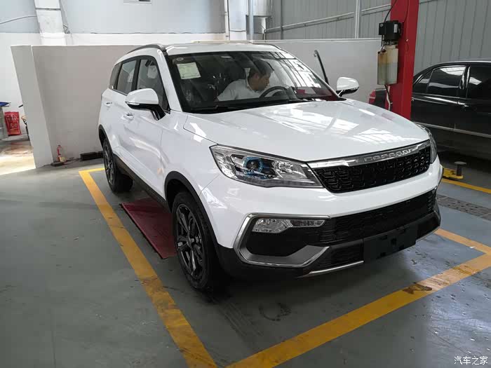 终于等到你,猎豹cs9手动档的白色车!