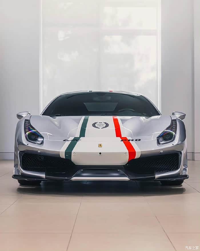 法拉利488 pista piloti