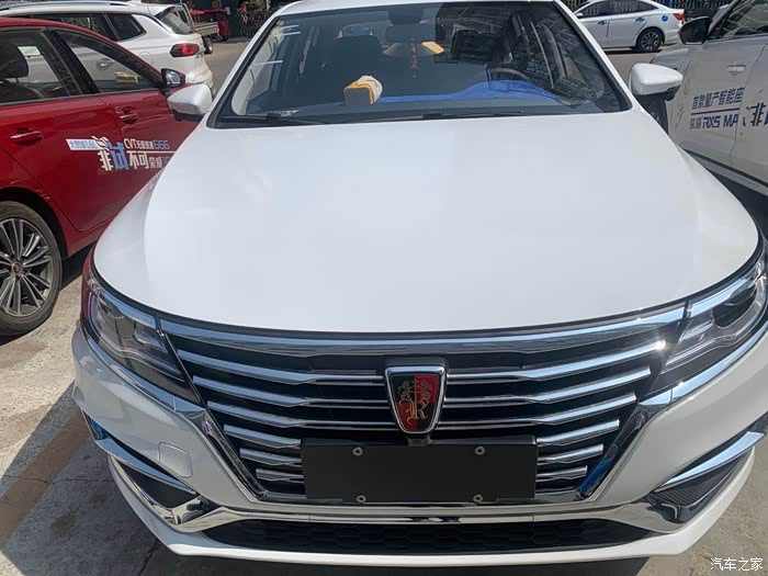 提车啦白色i6p开心