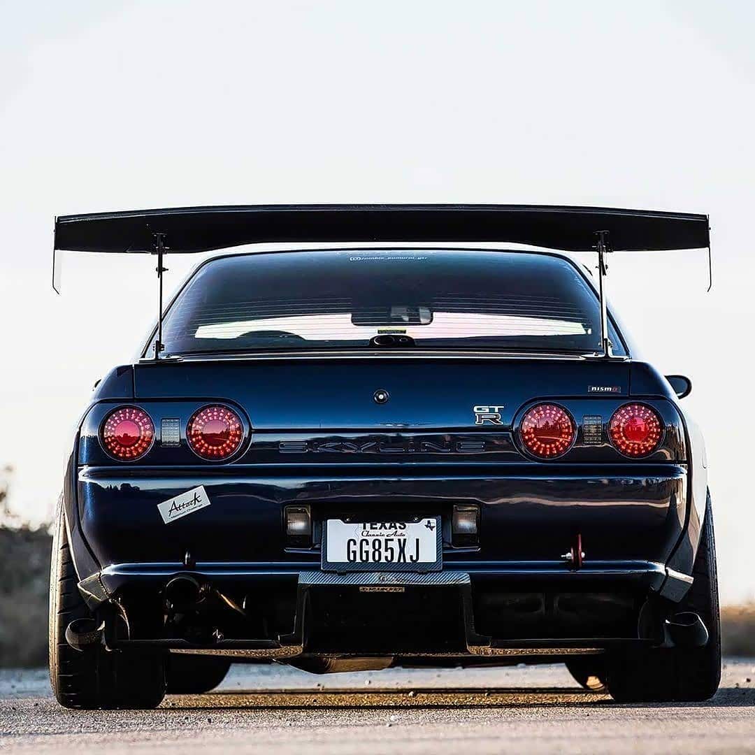 nissan skyline gtr r32,曾经的王者