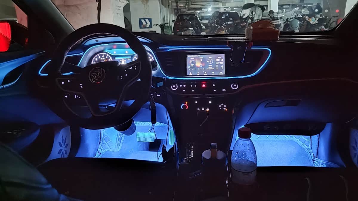 英朗自己动手加装氛围灯