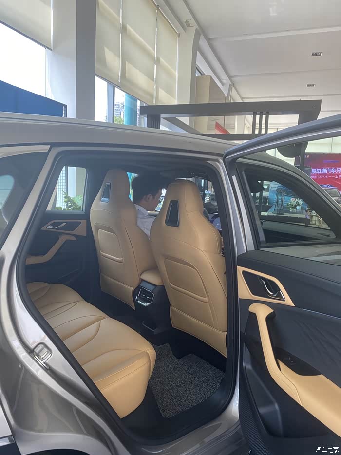 【图】第三代rx5最美内饰来袭!_荣威rx5 max论坛_汽车之家论坛