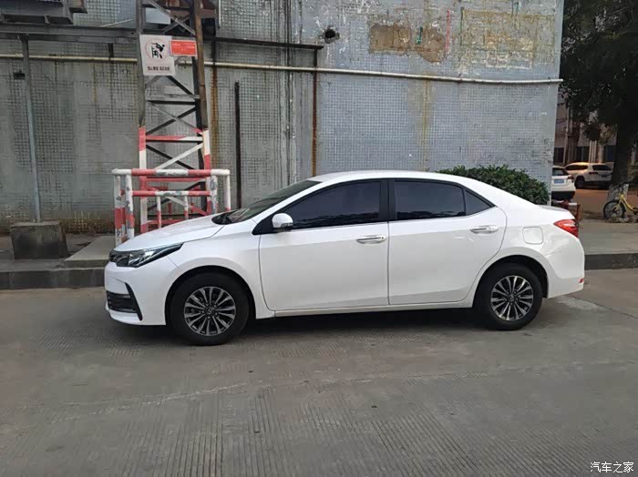 卡罗拉智享版提车作业